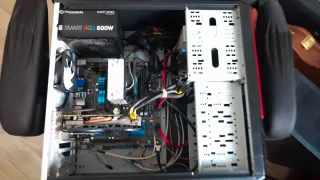 Computer desktop per ufficio