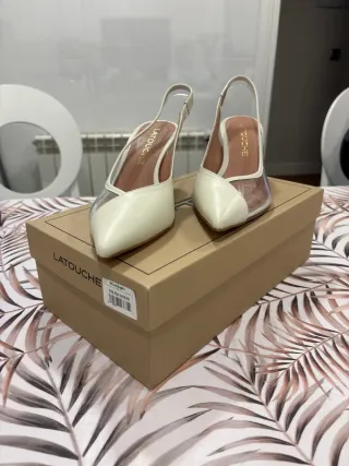Nuevos Zapatos Latouche Talla 35