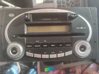 Radio CD Grundig CL 2200 Kia Carnival