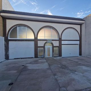 Edificio en venta en Cobeña