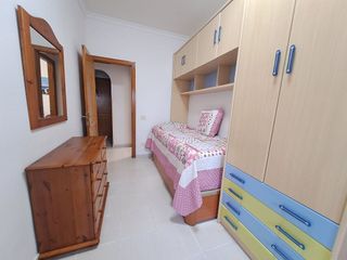 Piso en alquiler en Santa Catalina - Canteras en Palmas de Gran Canaria(Las)