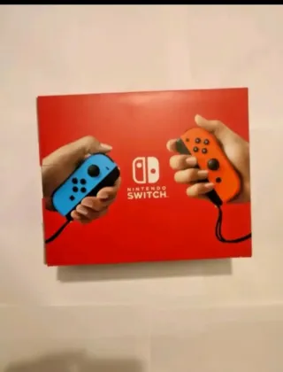 Nintendo Switch Console 32GB NUOVA Joy-Con