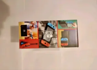 Nintendo Switch Console 32GB NUOVA Joy-Con