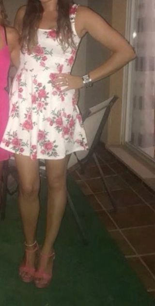 Vestido blanco flores rojas talla S