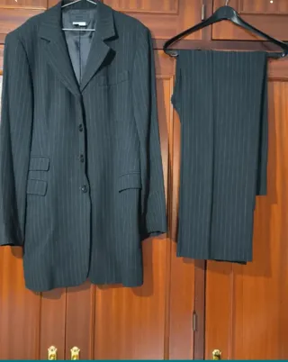 Traje de chaqueta y pantalón Zara