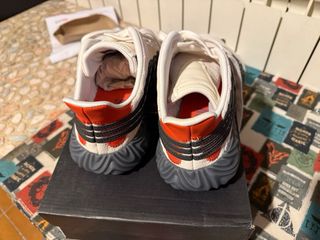 Adidas Sobakov BD7548 Talla 41.5