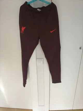 Pantalón Nike F.C. Liverpool 146-152