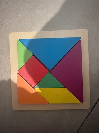 Gioco Tangram in Legno Colorato