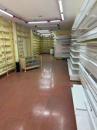 Local comercial en venta en Universidad en Ciudad Real