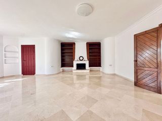 Chalet en alquiler en Zona el Higuerón en Benalmádena