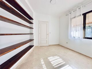 Chalet en alquiler en Zona el Higuerón en Benalmádena