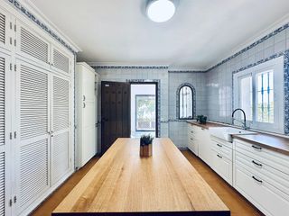 Chalet en alquiler en Zona el Higuerón en Benalmádena