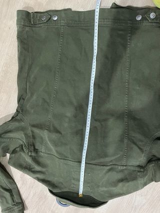 Chaqueta Zara Verde Oliva