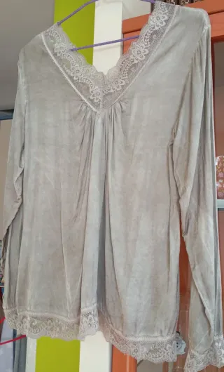 Blusa Italy Moda encaje