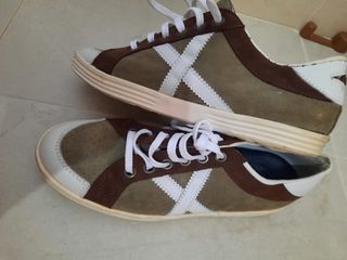 Zapatillas Munich Marrones y Blancas