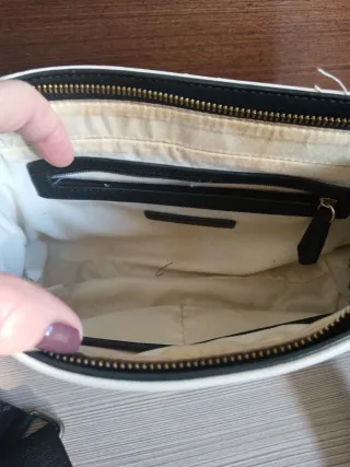 Bolso Valentino blanco y negro