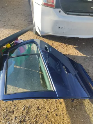 Puerta Trasera Izquierda Golf 4