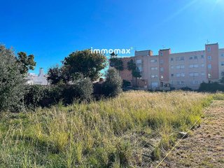 Terreno en venta en Pla de Sant Pere-Les Salines en Cubelles