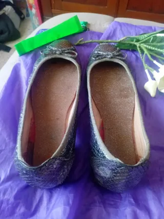 Zapatos Unisa plateados talla 37