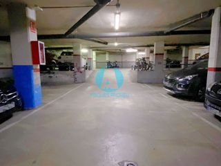 Garaje en venta en Eixample en Mataró