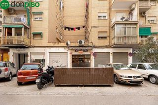 Local comercial en venta en Barrio de Zaidín en Granada