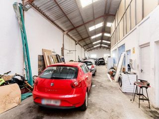 Nave industrial en venta en Humanes de Madrid