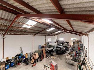 Nave industrial en venta en Humanes de Madrid