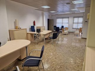 Local comercial en alquiler en Santa María en Ciudad Real