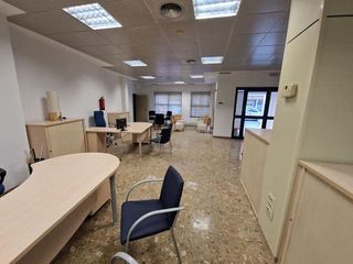 Local comercial en alquiler en Santa María en Ciudad Real