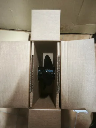 Mercury 25 CV ELPT EFI nuevo a estrenar garantía.