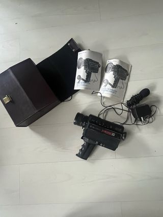 Cámara Bell & Howell FILMOSONIC MACRO 8