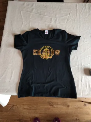 Camiseta Krakow Athletic Fruit of the Loom Negra