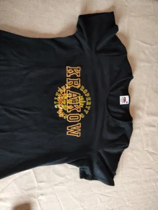 Camiseta Krakow Athletic Fruit of the Loom Negra