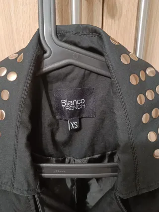 Gabardina Negra Blanco Talla XS