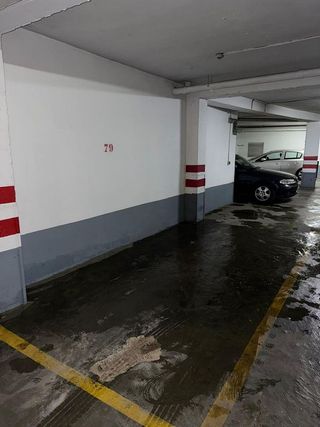 Garaje en alquiler en San Roque en Sevilla