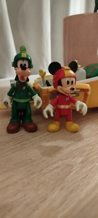 Figuras Mickey, Goofy y Coche transformable
