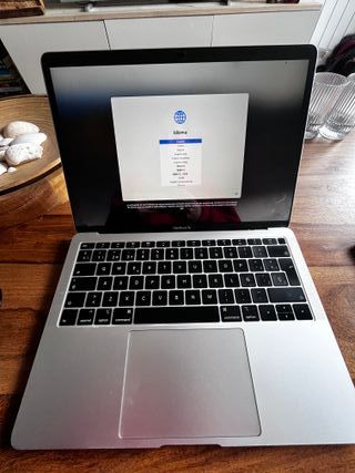 MacBook Air 13 2019 Intel Core i5 8GB RAM