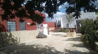 Chalet en venta en Llombai