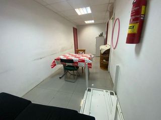 Local comercial en venta en Sanfeliu en Hospitalet de Llobregat, L´