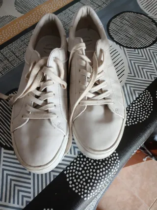 Bambas de piel Pull&Bear Talla 39