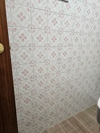 Azulejo antiguo 15x15 decorado floral