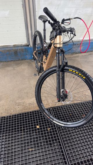 Bicicleta Eléctrica Montaña