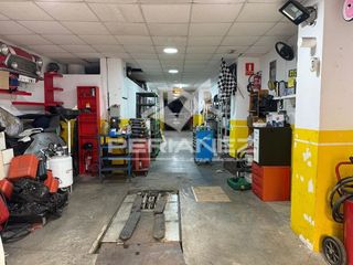 Local comercial en venta en Plaça Catalunya en Prat de Llobregat, El