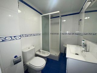 Piso en alquiler en Carranque - Haza Cuevas en Málaga