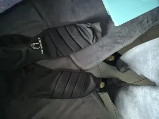 Pantalones portero acolchados