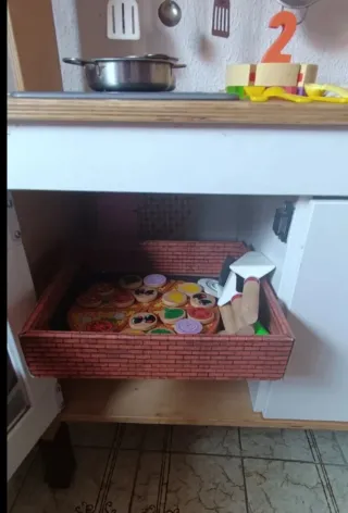 Cocinita Ikea de madera.