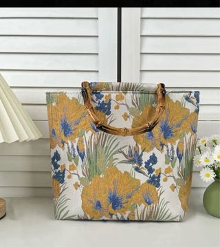 Bolso tejido floral bambú