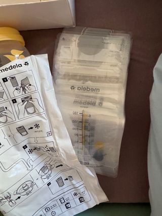 Tiralatte Medela Swing elettrico 2 fasi