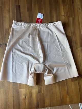 Faja Moldeadora Triumph Beige Talla 52