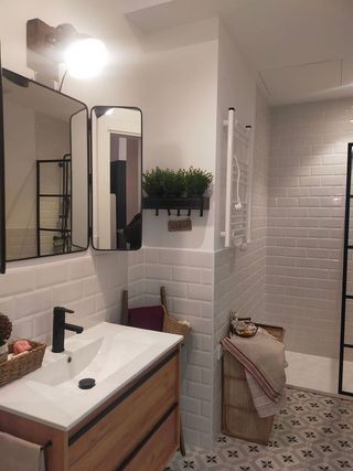 Piso en alquiler en Os Mallos - San Cristóbal en Coruña (A)